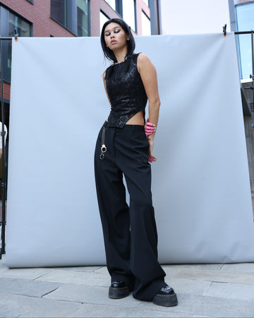 PANTS DARK SCRIPT