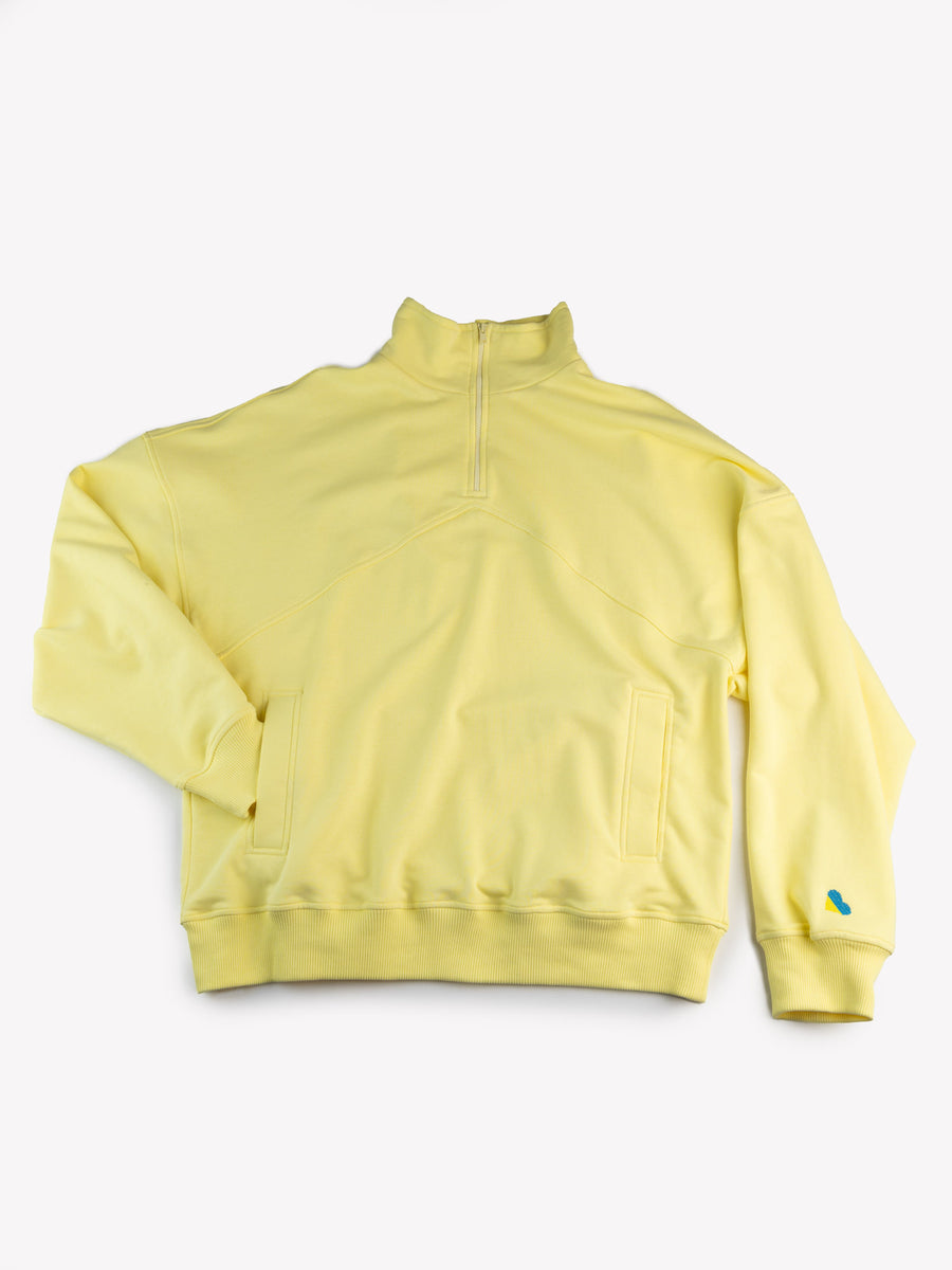 YELLOW SWEATSHIRT « WITH LOVE FOR UKRAINE »